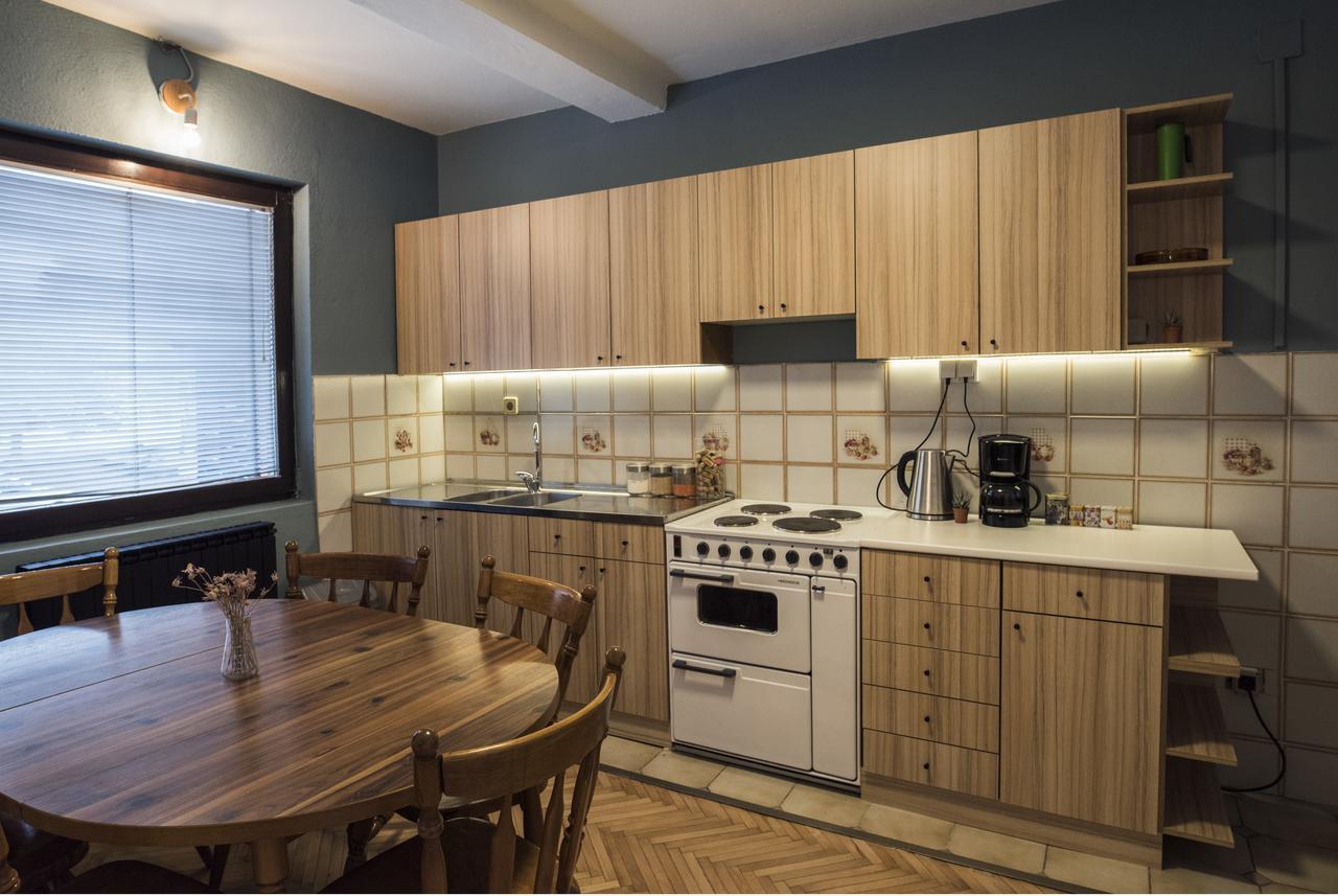 Nordic Hostel N-Box Skopje Zewnętrze zdjęcie