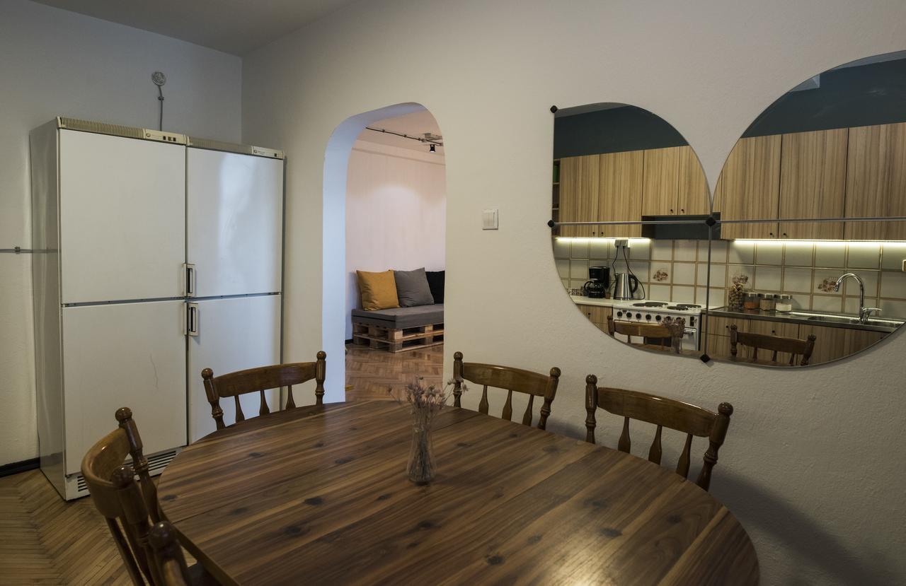 Nordic Hostel N-Box Skopje Zewnętrze zdjęcie